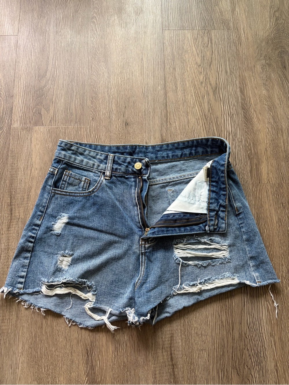 SHEIN Light Blue Distressed Denim Shorts